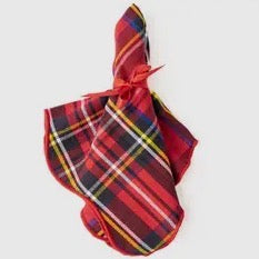 Red Plaid Scalloped Dinner Napkin